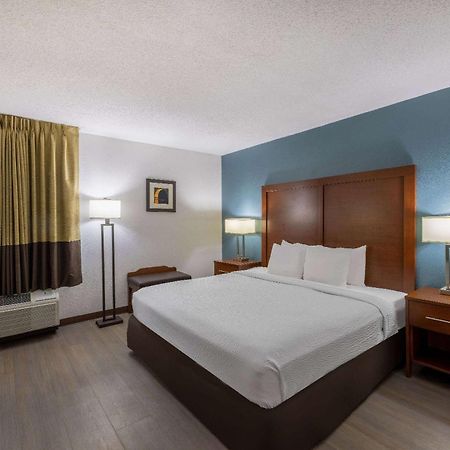 Travelodge By Wyndham Brooklyn Center Kültér fotó
