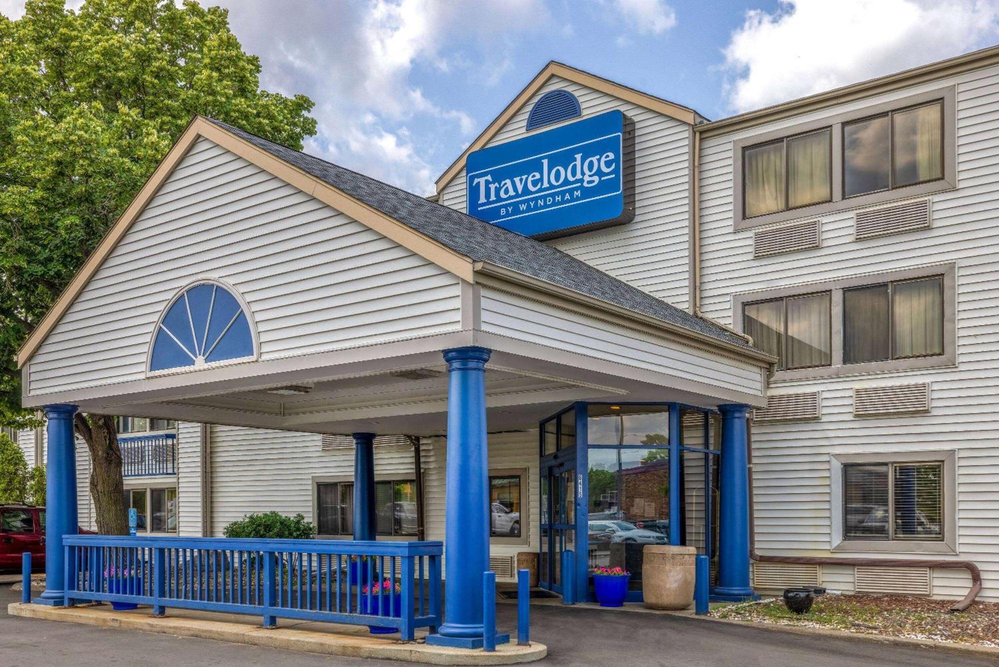 Travelodge By Wyndham Brooklyn Center Kültér fotó