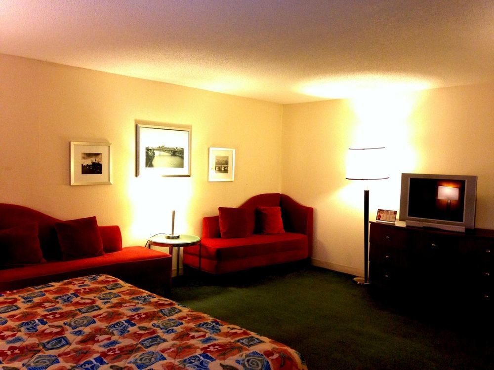 Travelodge By Wyndham Brooklyn Center Kültér fotó