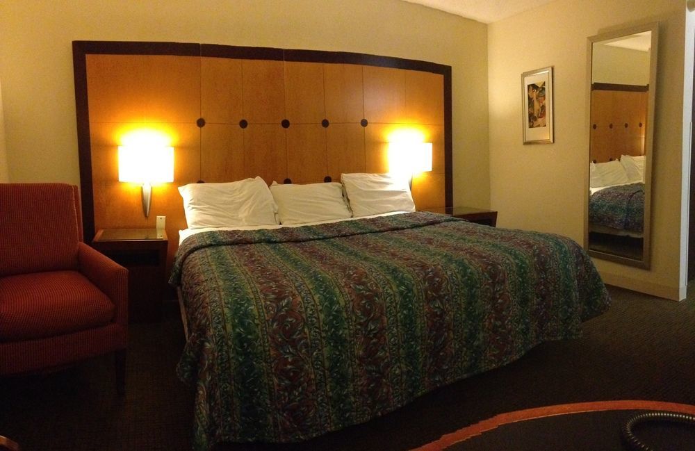 Travelodge By Wyndham Brooklyn Center Kültér fotó